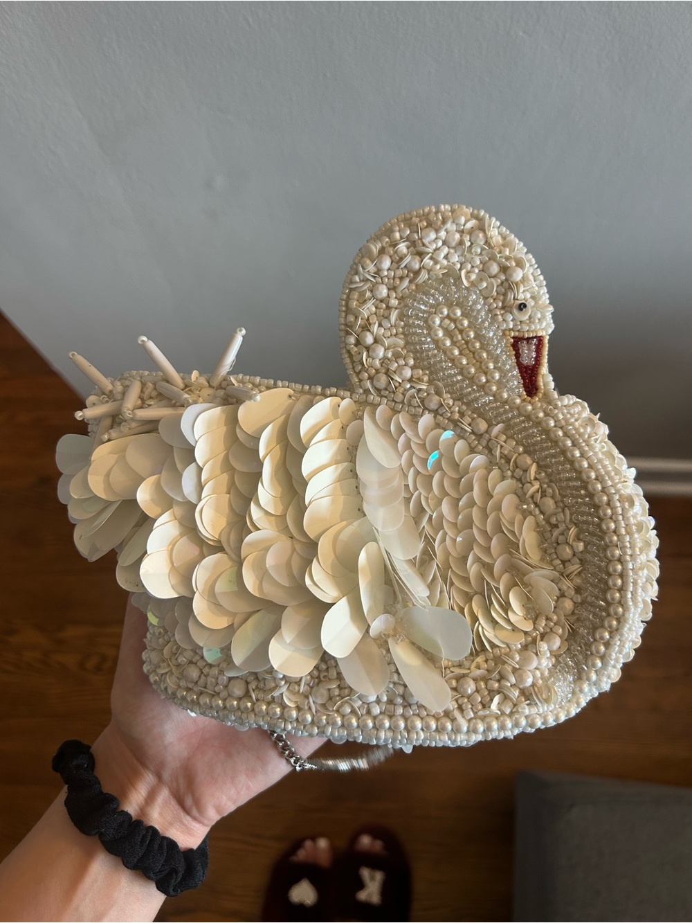 Viral White Swan Beaded Sequin Purse